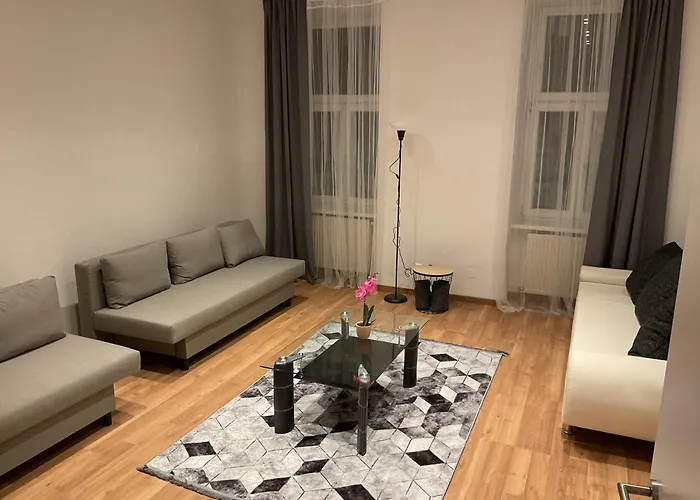 Palace Apartment