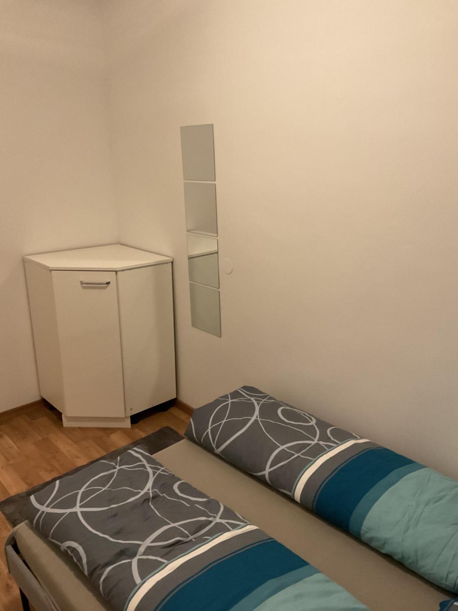Apartment Palace *