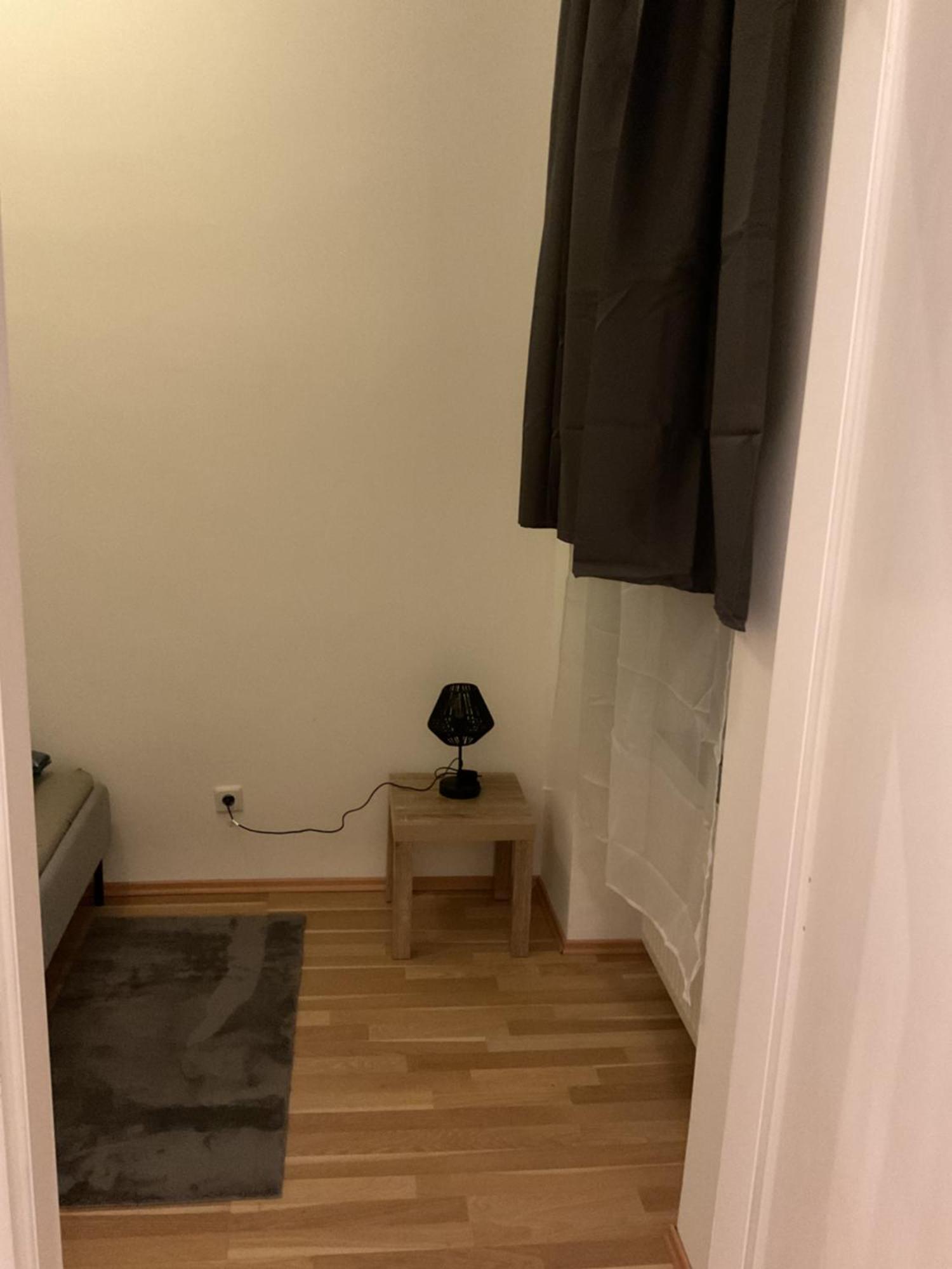 Palace Apartment *